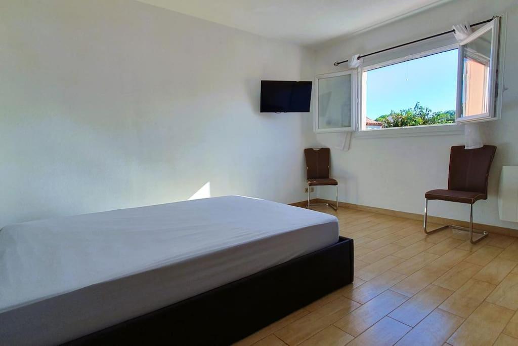 Villa H2O - Jacuzzi & Piscine Chauffee Le Barcares Bagian luar foto